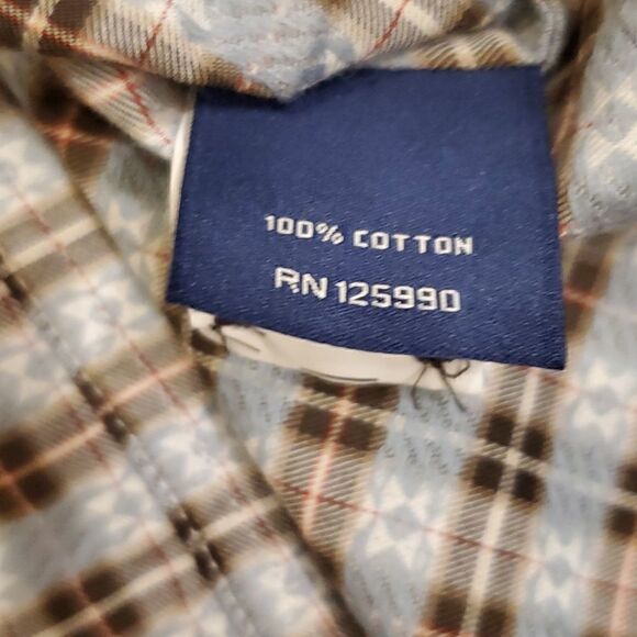 Women's Faconnable plaid v neck button front shirt - Picture 8 of 13